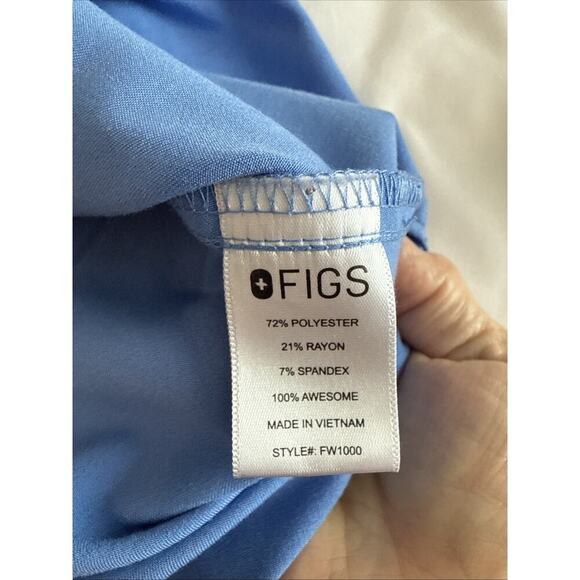 FIGS 2 Catarina One-Pocket Scrub Tops (2) Womens Medium Sky Blue - Picture 8 of 11